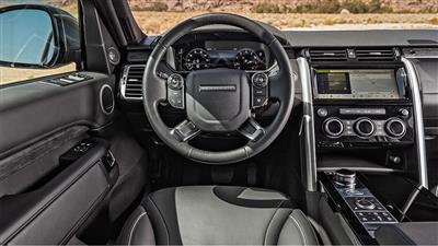 کابین مدرن لندرور دیسکاوری